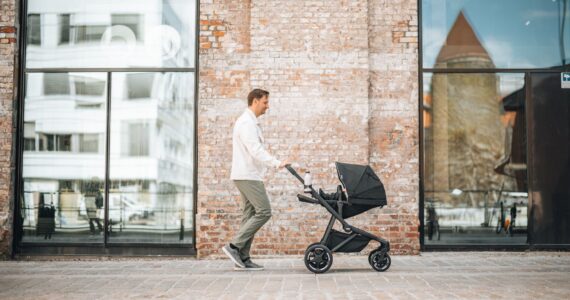 Thule_Sleek_2_Pressroom_01