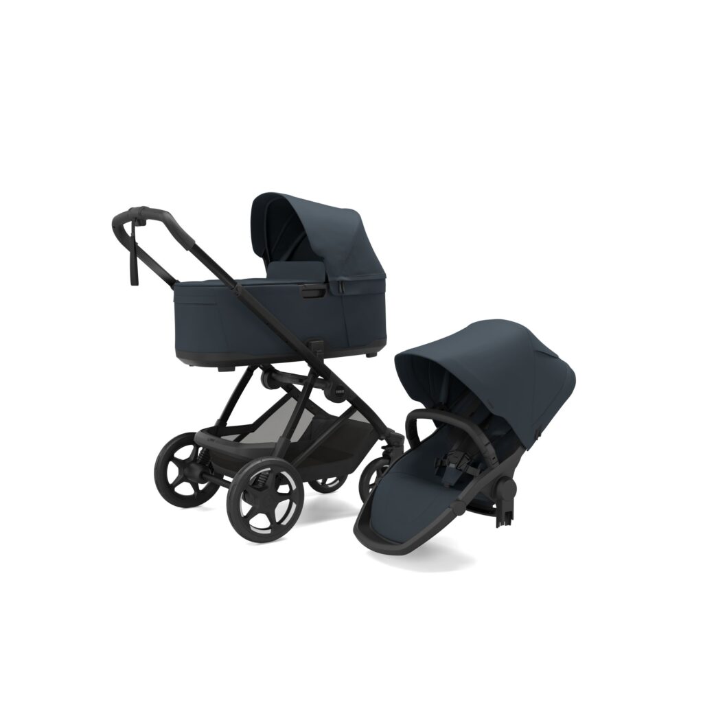 Thule_Charm_DarkestBlue_ISO_Bundle_EROW_11500504