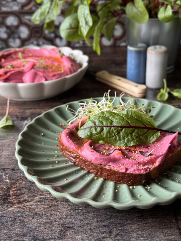 hummus_buraczany_2-scaled